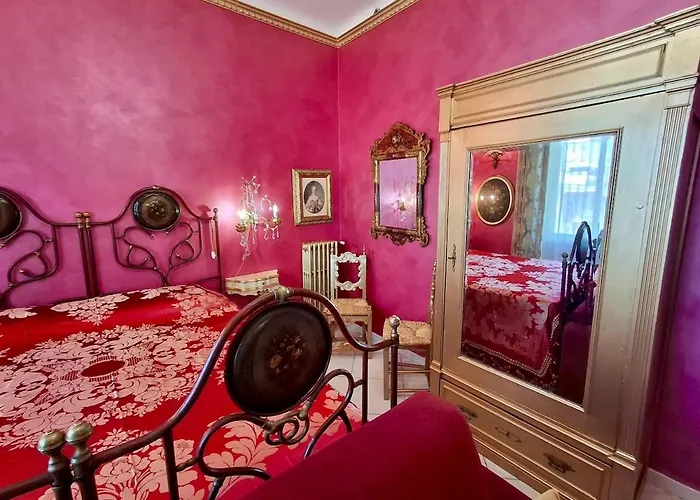 Velvet Holiday home *